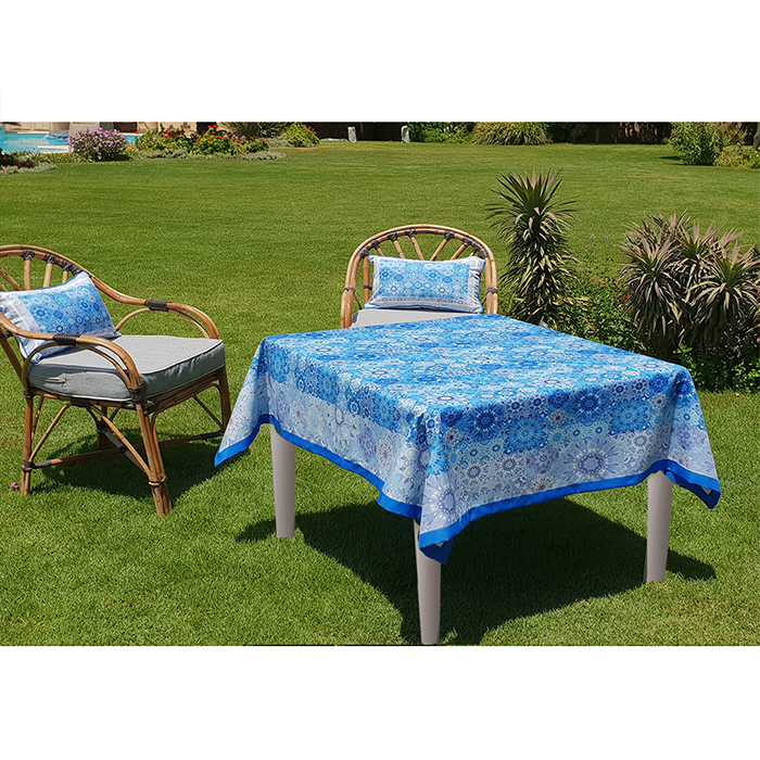 Blue floral Table cloth 150 x 150 cm